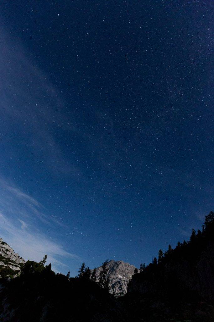 Such dir für deine Fotos vom Sternenhimmel einen ausgefuchsten Vordergrund.