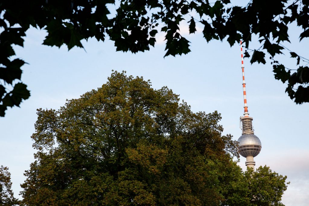 Komm mit uns beim Fotokurs Ausgefuchste Straßenfotografie Berlin auf Fotostreifzug mit dem Schwerpunkt Fotografie in der Stadt.