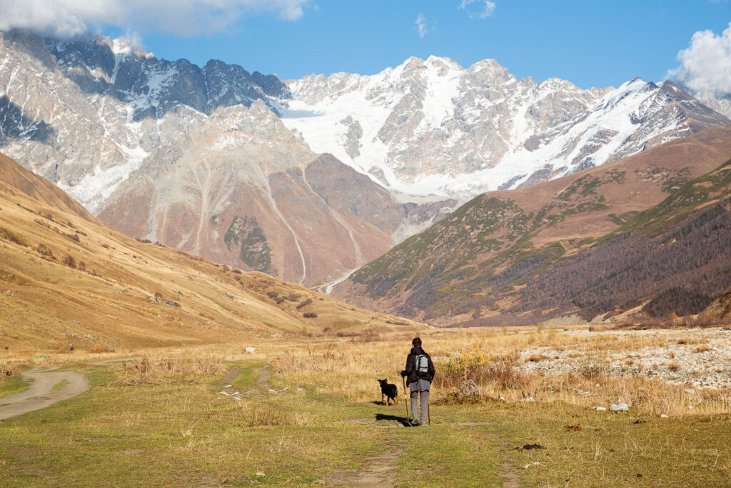 Bei unserem Vortrag zum Thema Reisefotografie erzählen wir dir, wie du dich perfekt auf deinen nächsten Fotostreifzug vorbereitest. Ganz egal, wohin es geht.