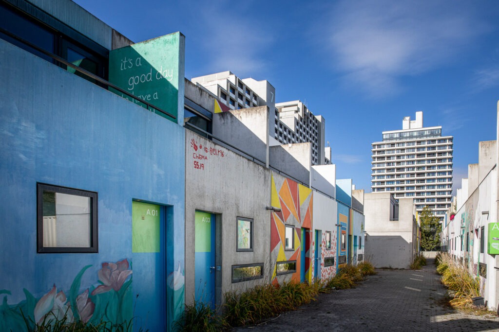 Die bunte Studentenstadt bietet in der Weite wie auch im Detail viele spannende Blickwinkel.