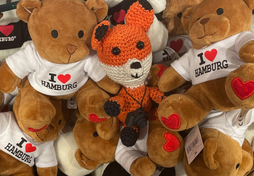 Unser Fotokurs richtet sich sowohl an Anfänger als auch an Fortgeschrittene. Teilnehmen kannst du mit deiner Kamera und deiner Handy-Kamera.