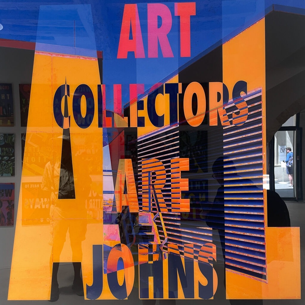 Arles ist berühmt für Kreativität, die bei Fotofestivals gelebt wird. Französischer Humor inklusive.